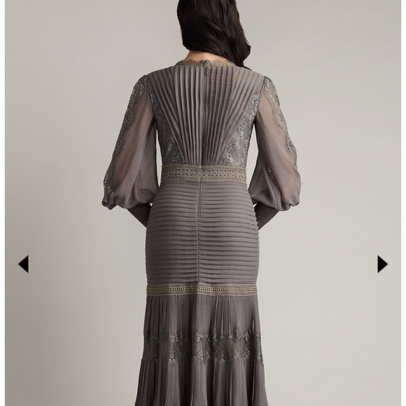 TADASHI SHOJI - NYSSA BISHOP SLEEVE DRESS - Picture 6 of 8